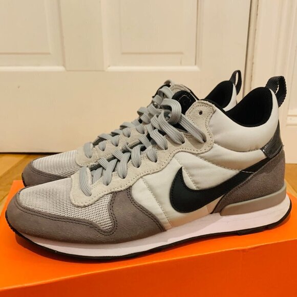 Nike Other - Men's J.Crew Nike Internationalist Mid Sneakers Size 8